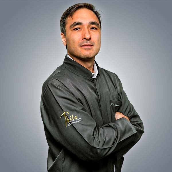 dr-daniel-uyeda-bucomaxilo-dentista